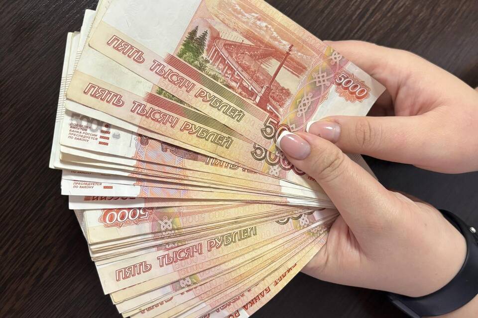Почему из выплат СФР удерживают деньги